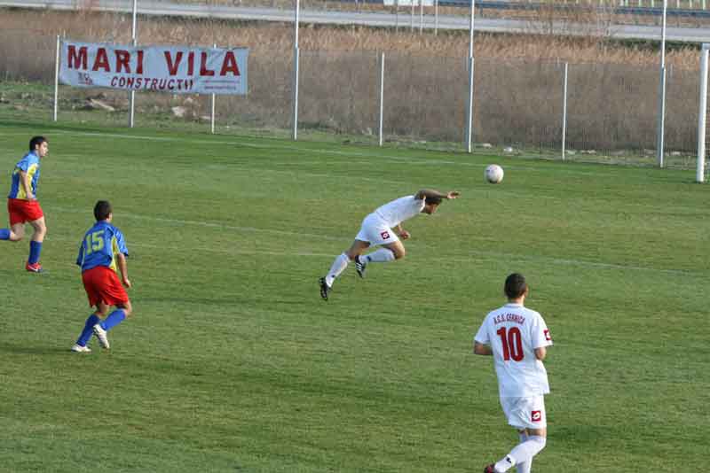 mircea eliade-progresul cernica.1-2.16-nov-2010-stadion caldararu